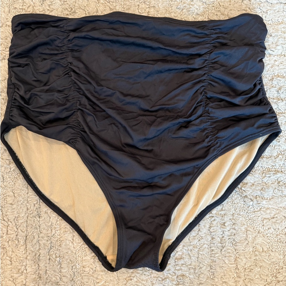 Kori Black High-Waisted maternity bottoms
